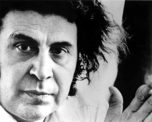 Από τον Μίκη Θεοδωράκη στον Απόστολο Καλδάρα