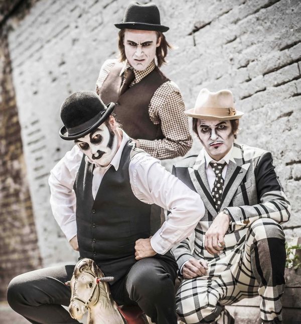 TIGER LILLIES