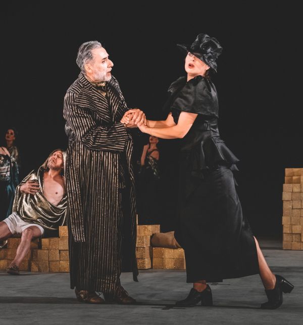 Ευριπίδη <br> Ελένη 
