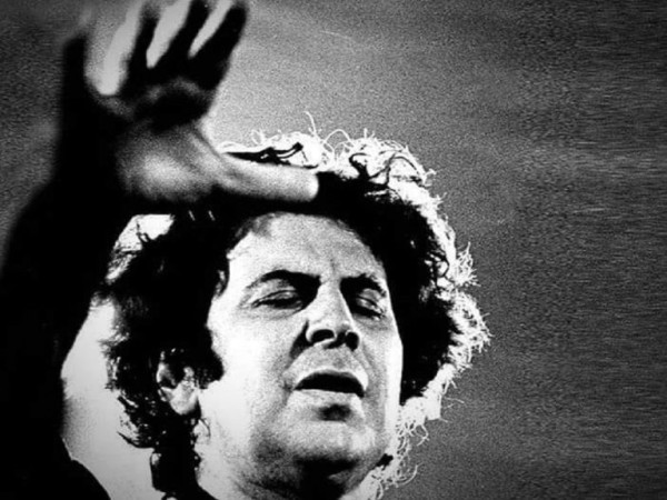 Μίκη Θεοδωράκη  Το τραγούδι του νεκρού αδελφού