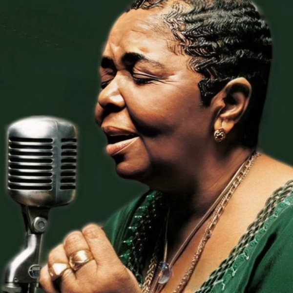 CESARIA EVORA ORCHESTRA <br> Αφιέρωμα στην «ξυπόλητη ντίβα»